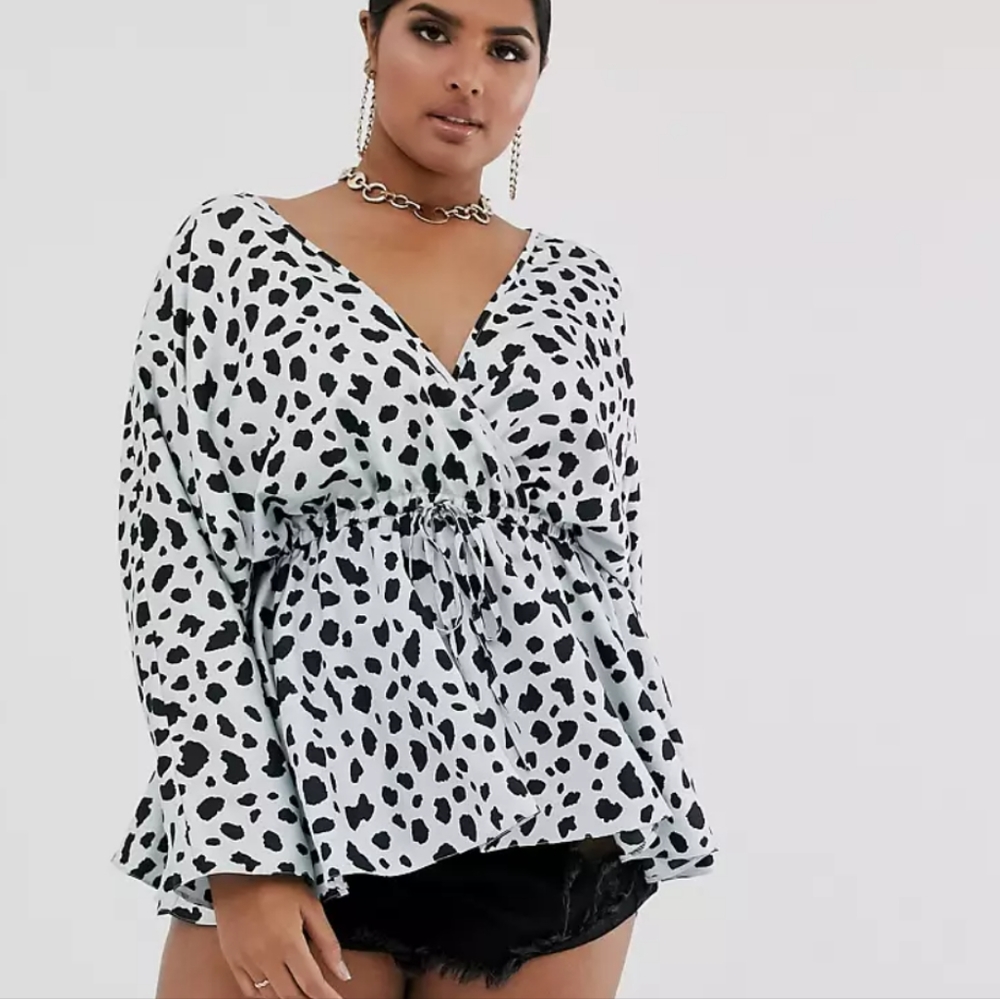 NEW ASOS CURVE Blue Blouse, US 18, printed batwing sleeve top with tie waist